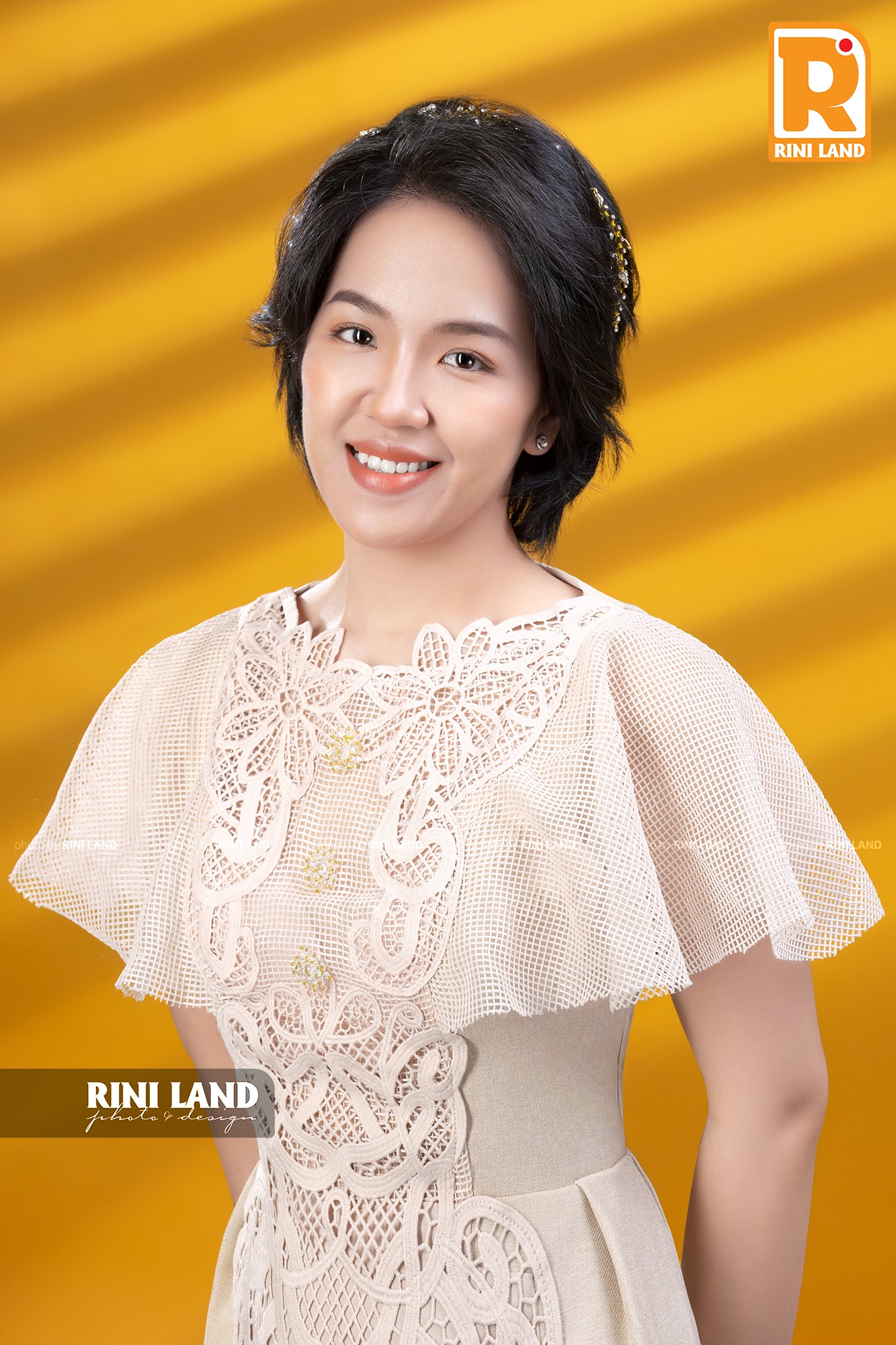 Rini Land - Chân dung Studio - Mẫu nữ