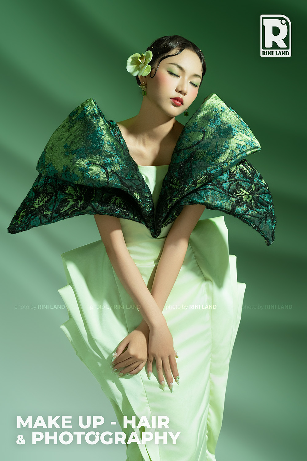 Rini Land - Chân dung Studio - Mẫu nữ